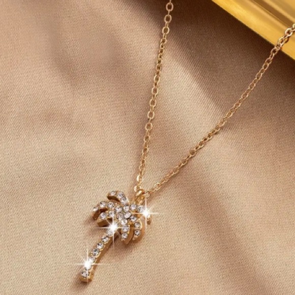 Diamond Palm Tree Gold Toned Necklace - Picture 3 of 5
